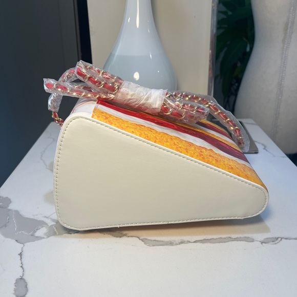 Betsey Johnson Shortcake Purse Kitsch NWT - Picture 11 of 16